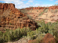 _it's a long climb up, Dales Gorge
